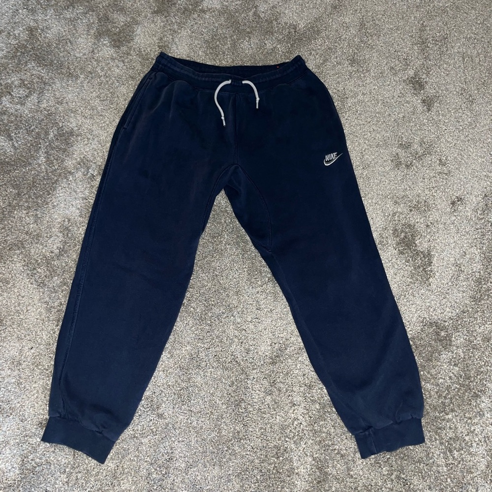 navy vintage nike sweatpants men’s size large